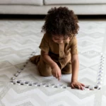 Eveevee speelmat kilim feather gray (3)